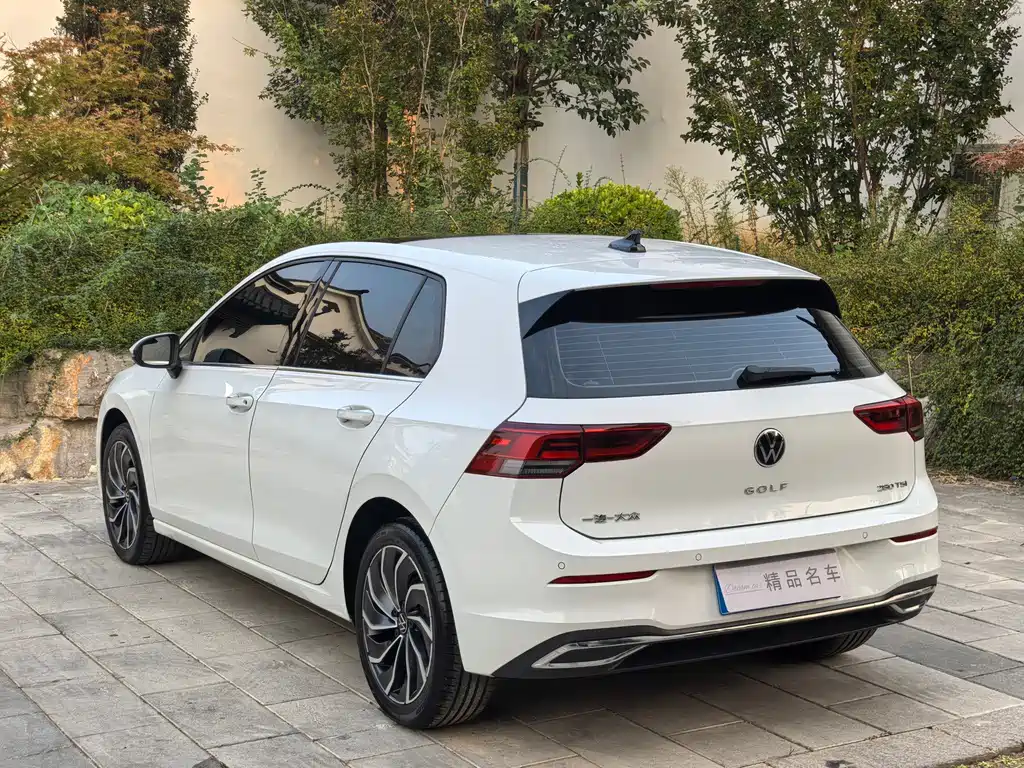 Volkswagen Golf — миниатюра 4