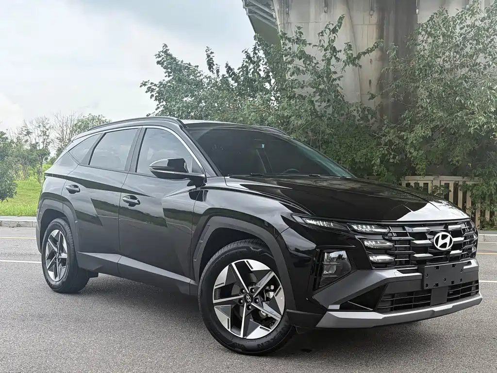 Hyundai Tucson — миниатюра 15