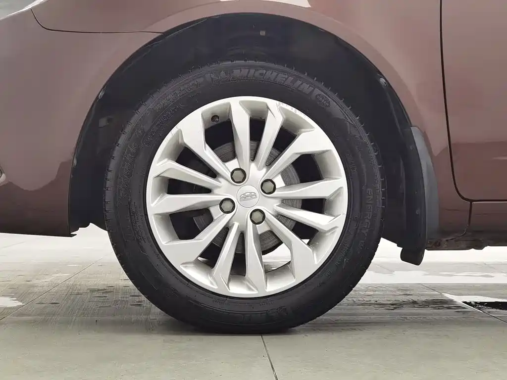 Geely Vision — миниатюра 17