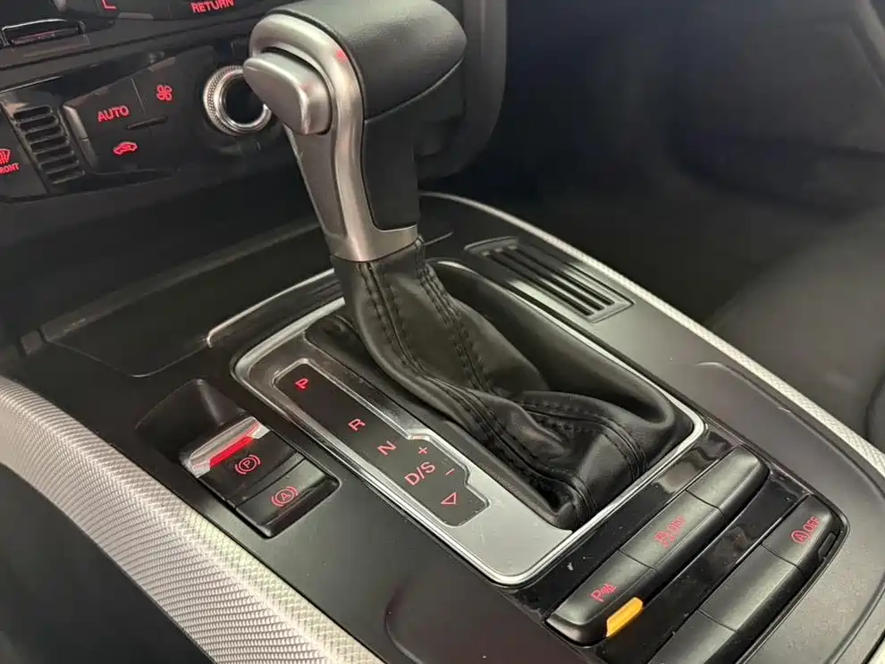 Audi A4L — миниатюра 13