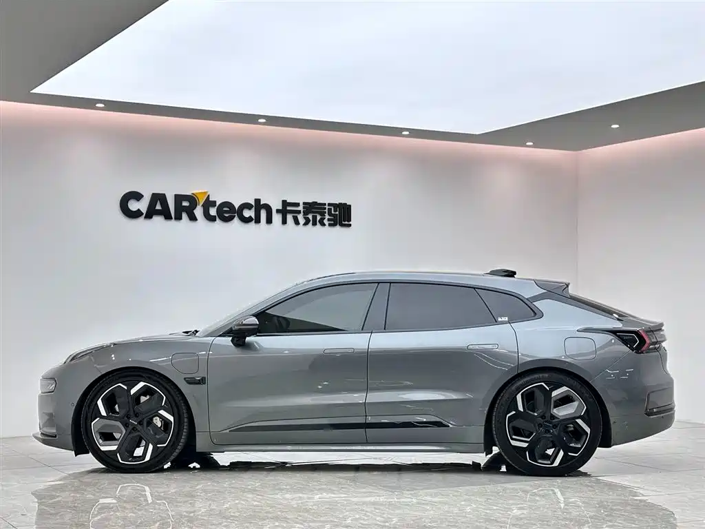 ZEEKR EXTREME KRYPTON 001