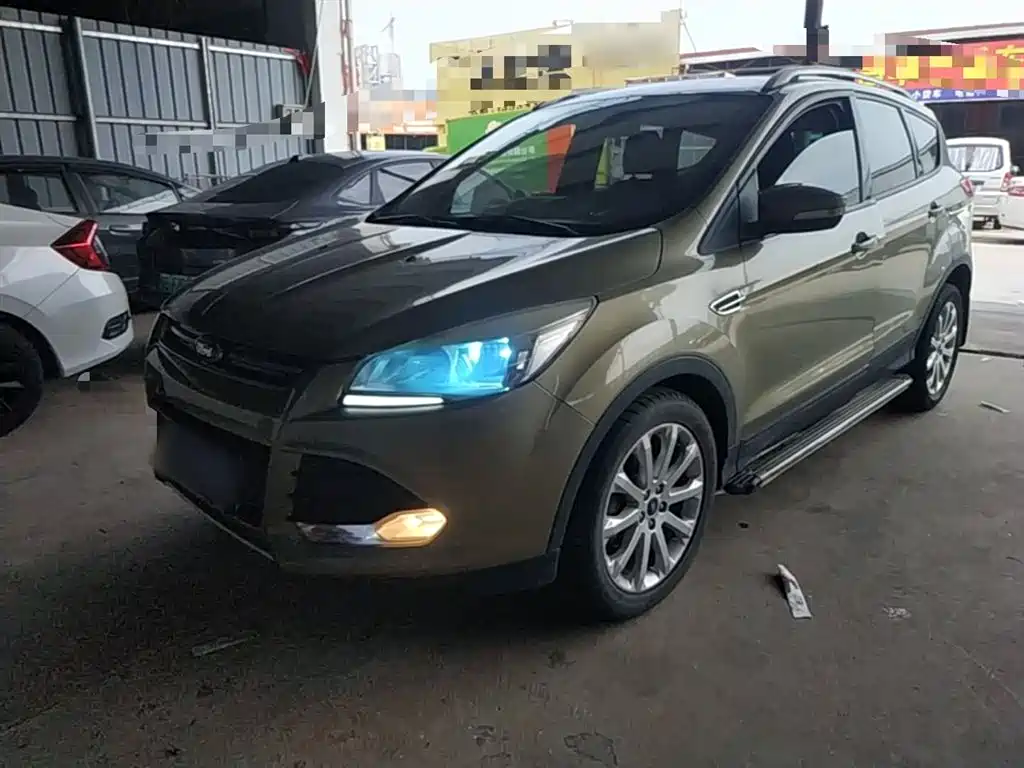 Купить Ford Kuga