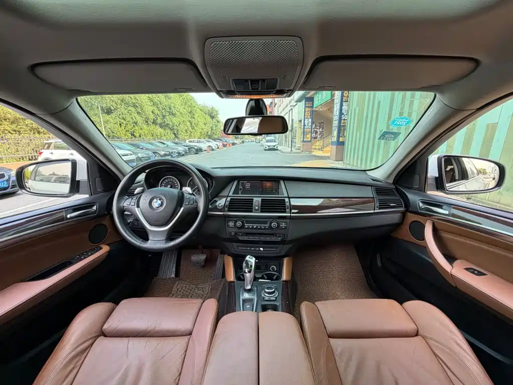 BMW X6 — миниатюра 4