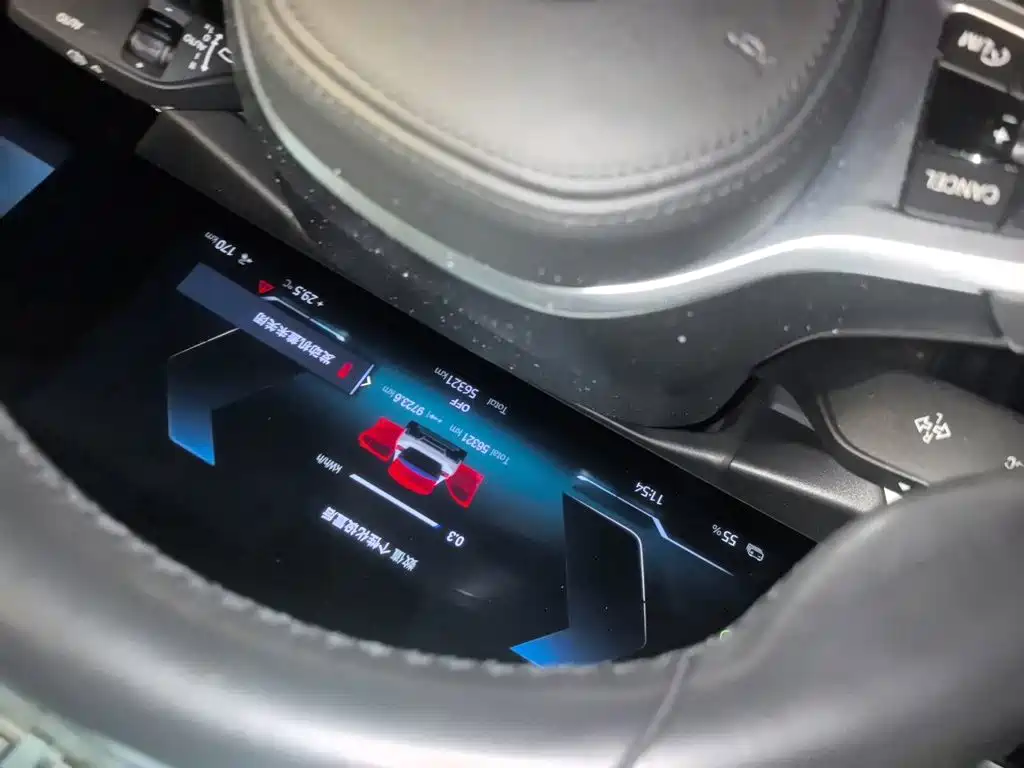 BMW i3 — миниатюра 21
