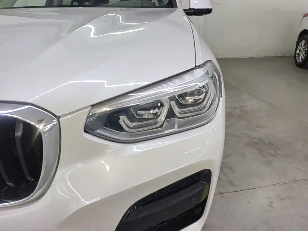 BMW X3 — миниатюра 24
