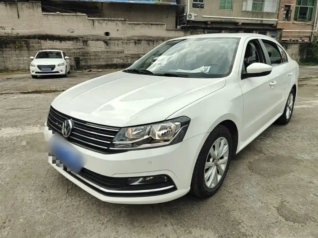 Купить Volkswagen Lavida