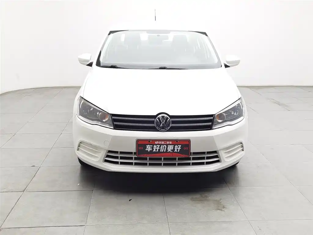 Volkswagen Jetta 2015 1.6L MT Fashion