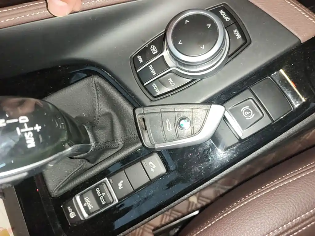 BMW X1 — миниатюра 9