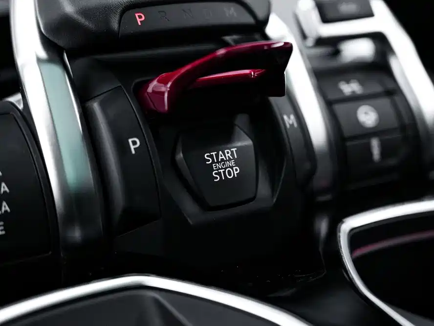 Lamborghini Urus — миниатюра 24