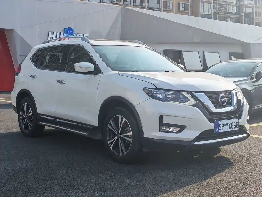 Nissan X-Trail — миниатюра 3
