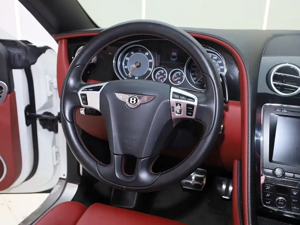 Bentley Continental — миниатюра 23