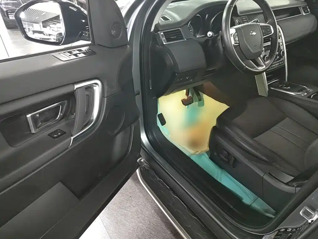 Land Rover Discovery Sport — миниатюра 16