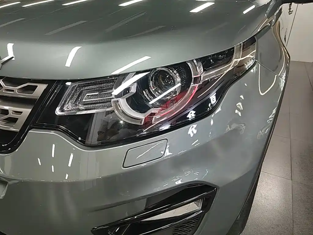 Land Rover Discovery Sport — миниатюра 24