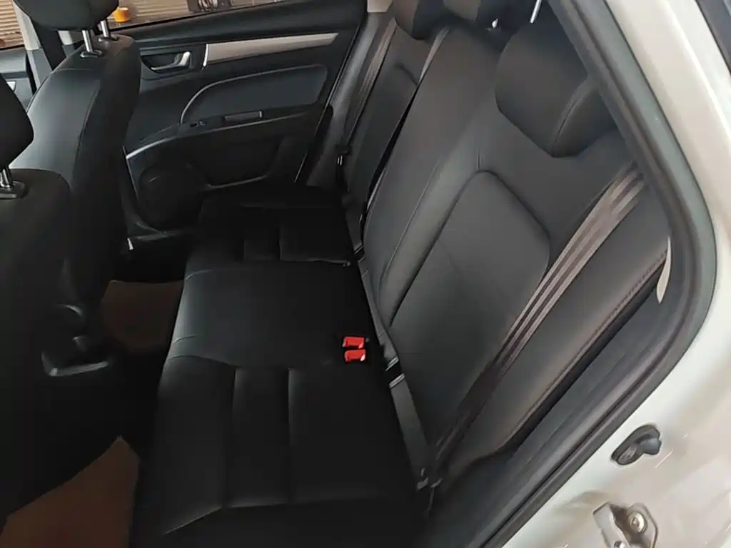 Bestune B30 — миниатюра 17
