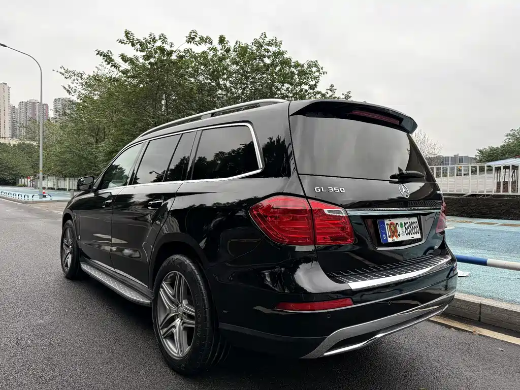 Mercedes-Benz GL-Class — миниатюра 4