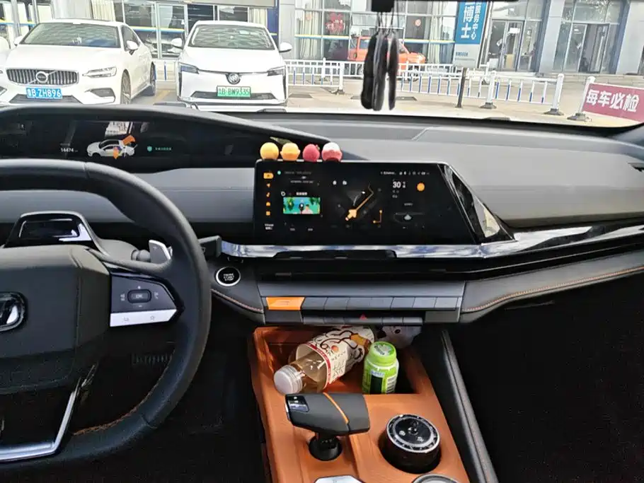 Changan UNI-V — миниатюра 13