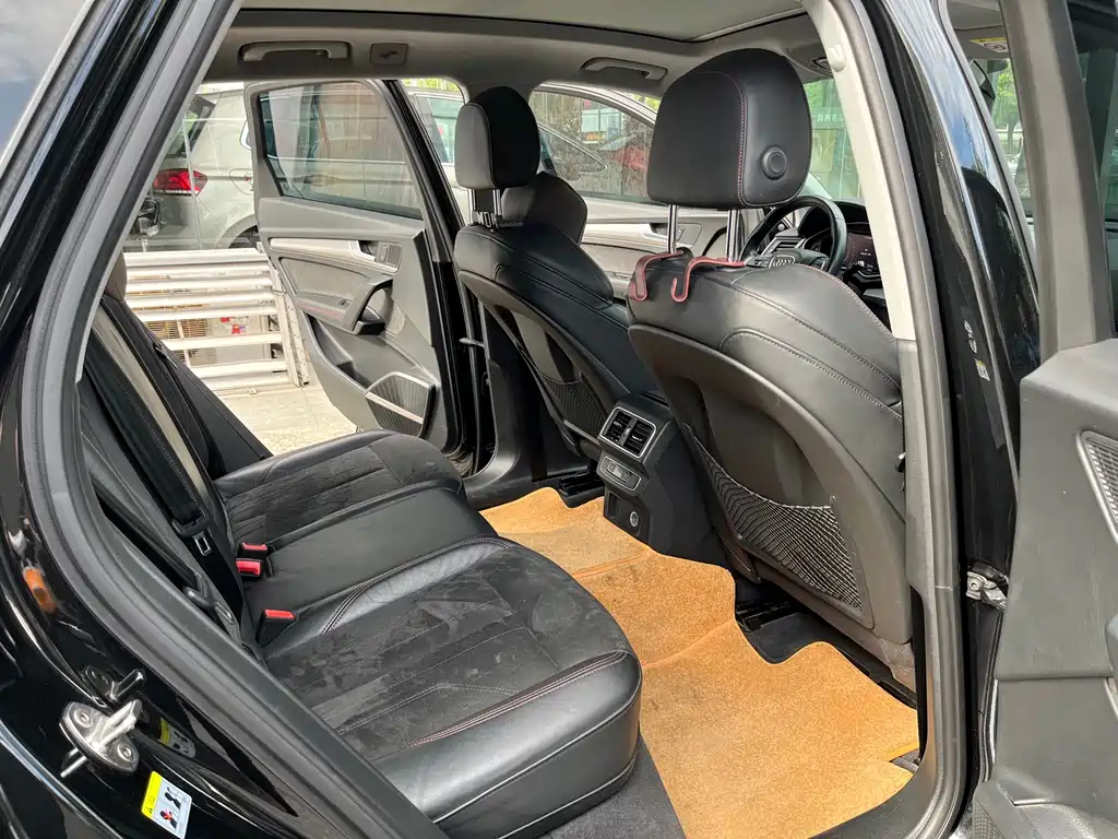 Audi Q5L — миниатюра 11