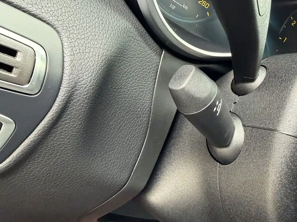 Mercedes-Benz GLC — миниатюра 20