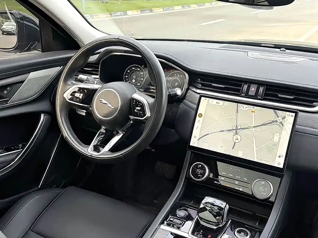 Jaguar XFL 2023 XFL 2.0T P200 Elite Luxury