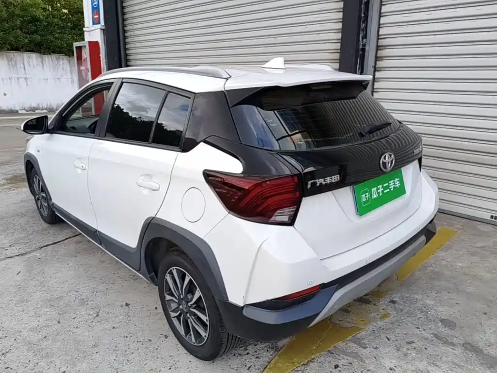 Toyota Yaris L — миниатюра 5