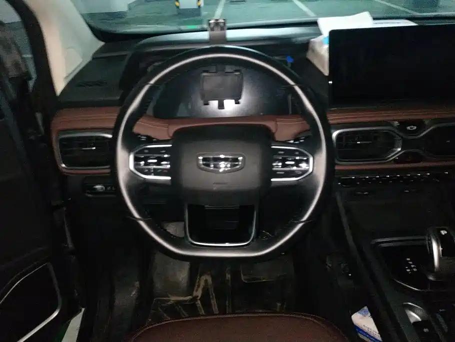 Geely Haoyue — миниатюра 15