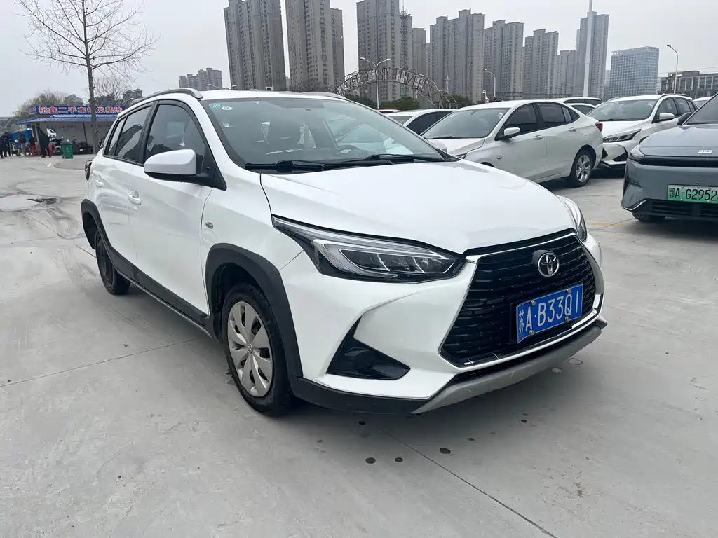 TOYOTA YARIS L ZHIXUAN