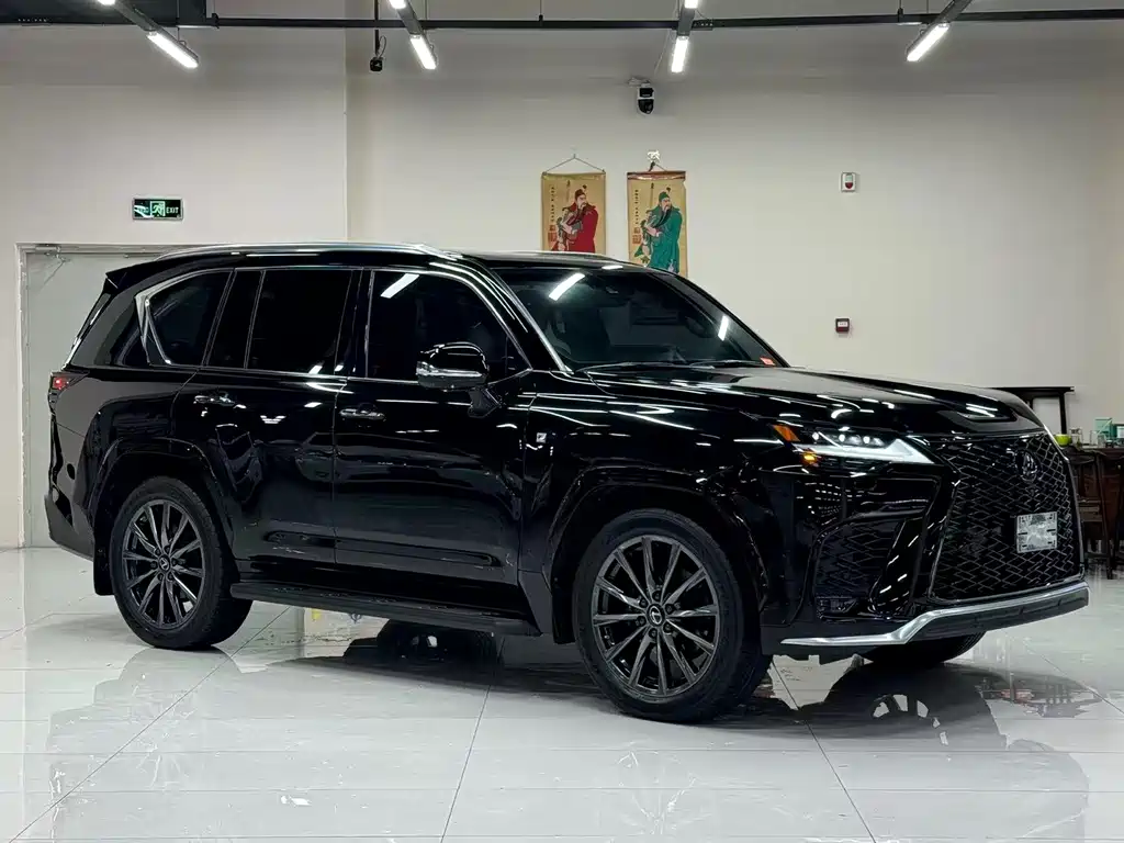 Lexus LX — миниатюра 2