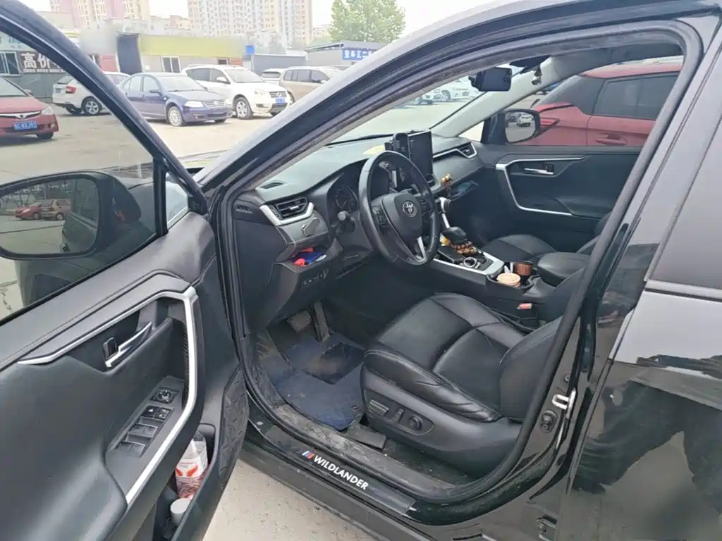Toyota Wildlander — миниатюра 16