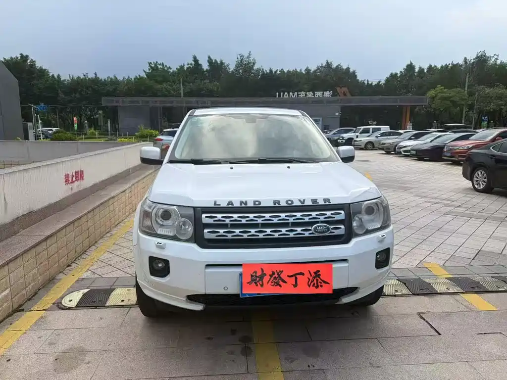 Land Rover 2 012 2.2T SD4 HSE