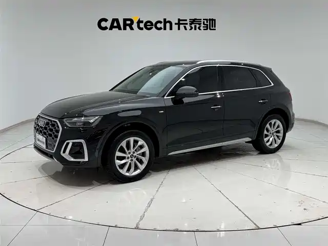 AUDI Q5L 2022