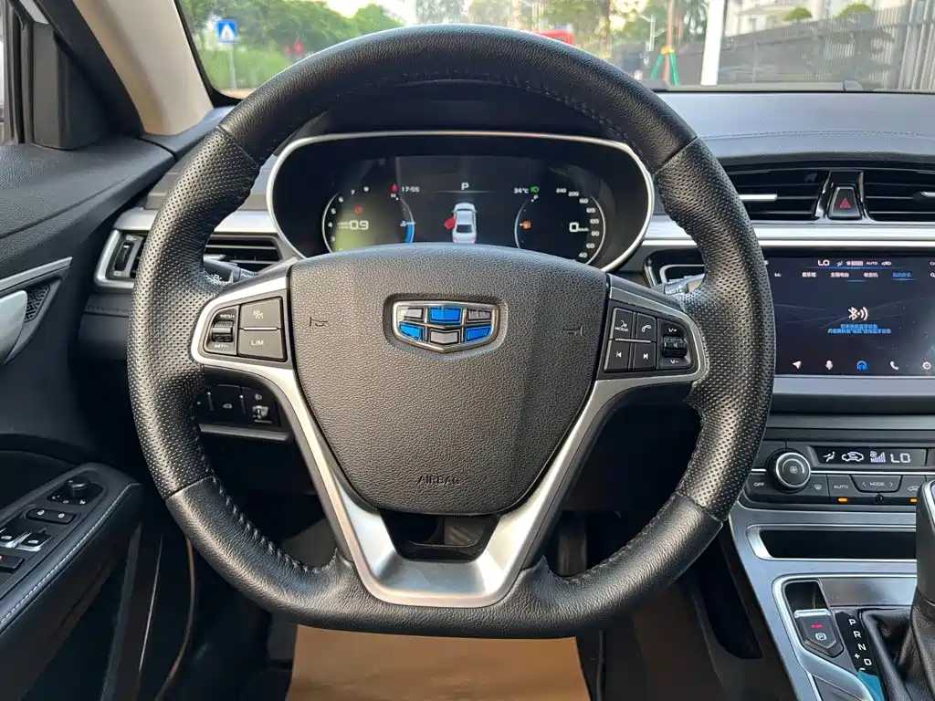 Geely Emgrand — миниатюра 9