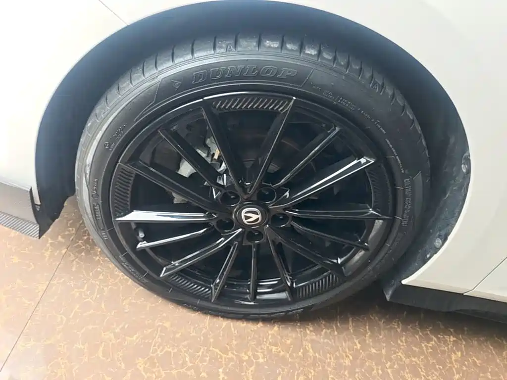 Changan UNI-V — миниатюра 23