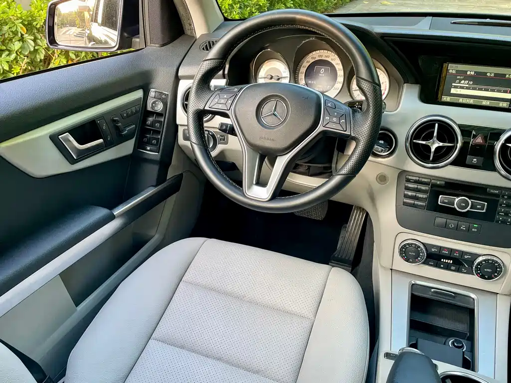 Mercedes-Benz GLK-Class — миниатюра 13