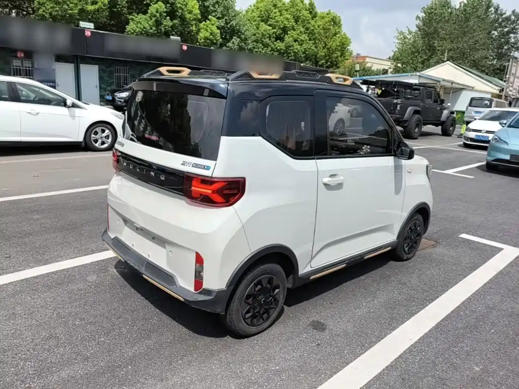 Wuling MINIEV — миниатюра 7