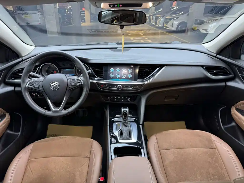 Buick Regal — миниатюра 9