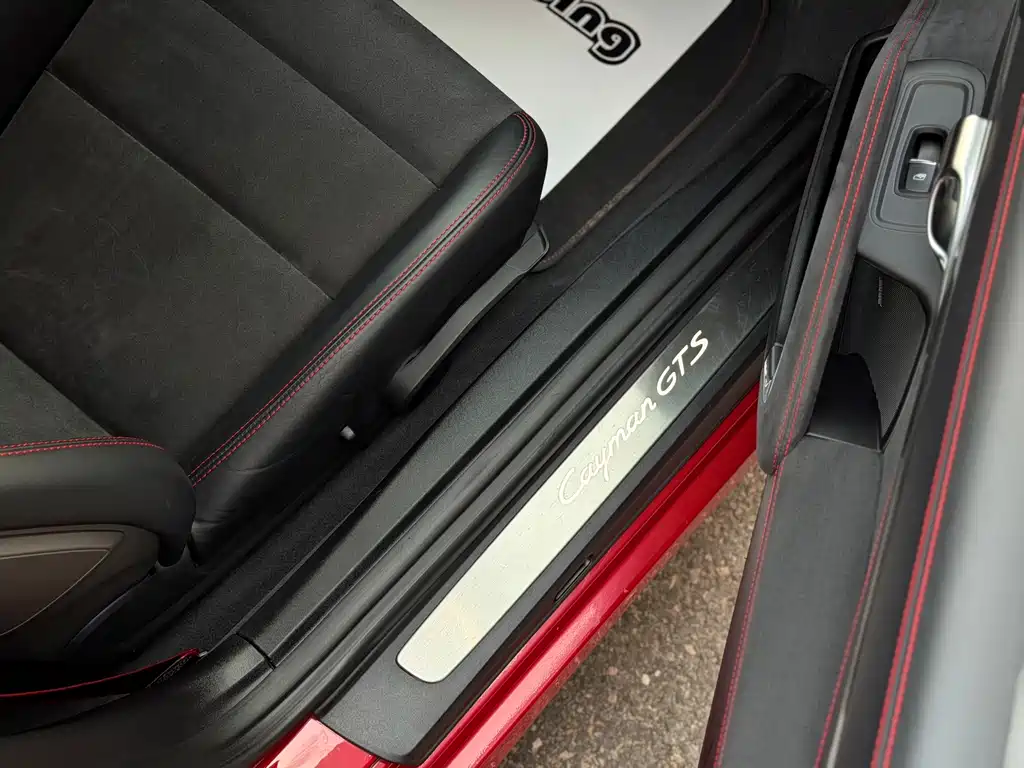 Porsche Cayman — миниатюра 11