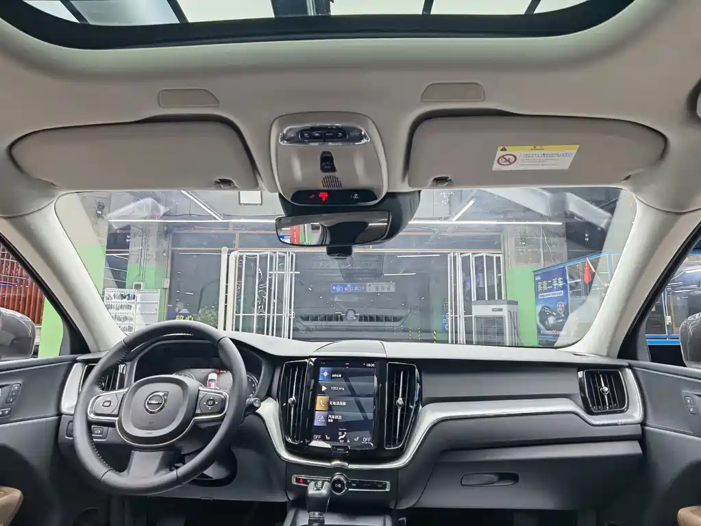 Volvo XC60 — миниатюра 7