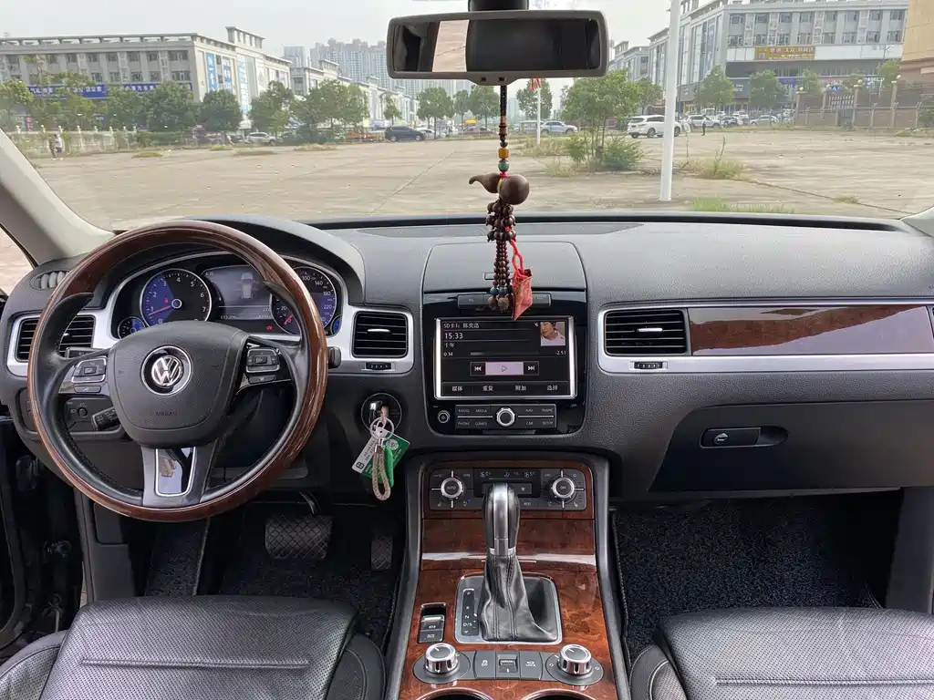 Volkswagen Touareg — миниатюра 6