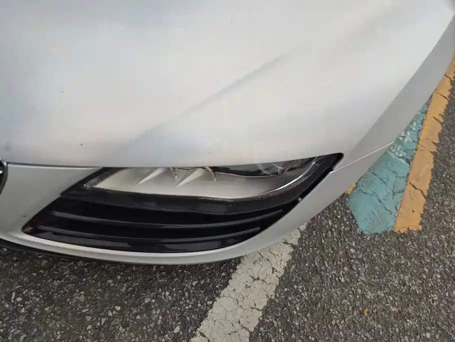 Audi R8 — миниатюра 5