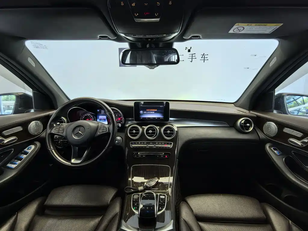 Mercedes-Benz GLC — миниатюра 11