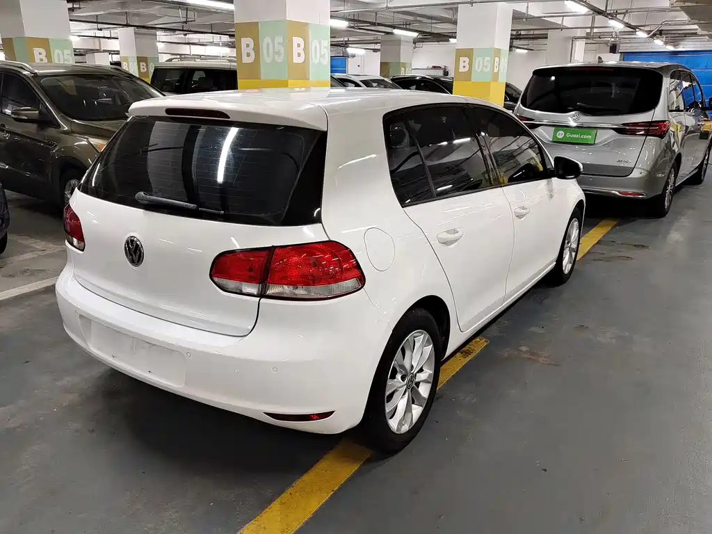 Volkswagen Golf — миниатюра 4