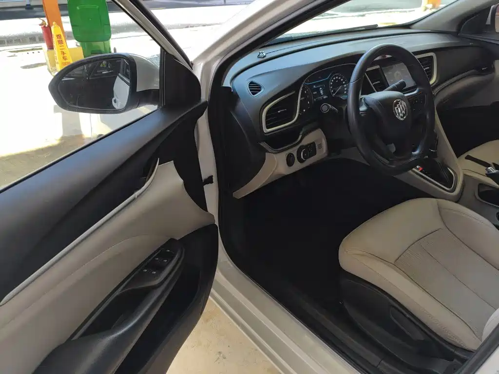 Buick Excelle — миниатюра 16