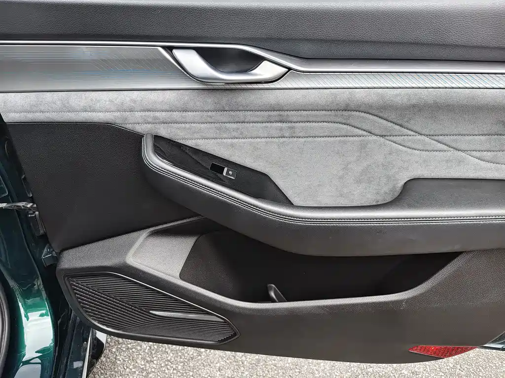 Geely Xingrui — миниатюра 11