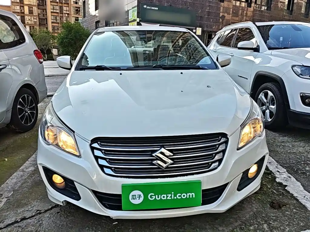 Suzuki Alivio — миниатюра 3