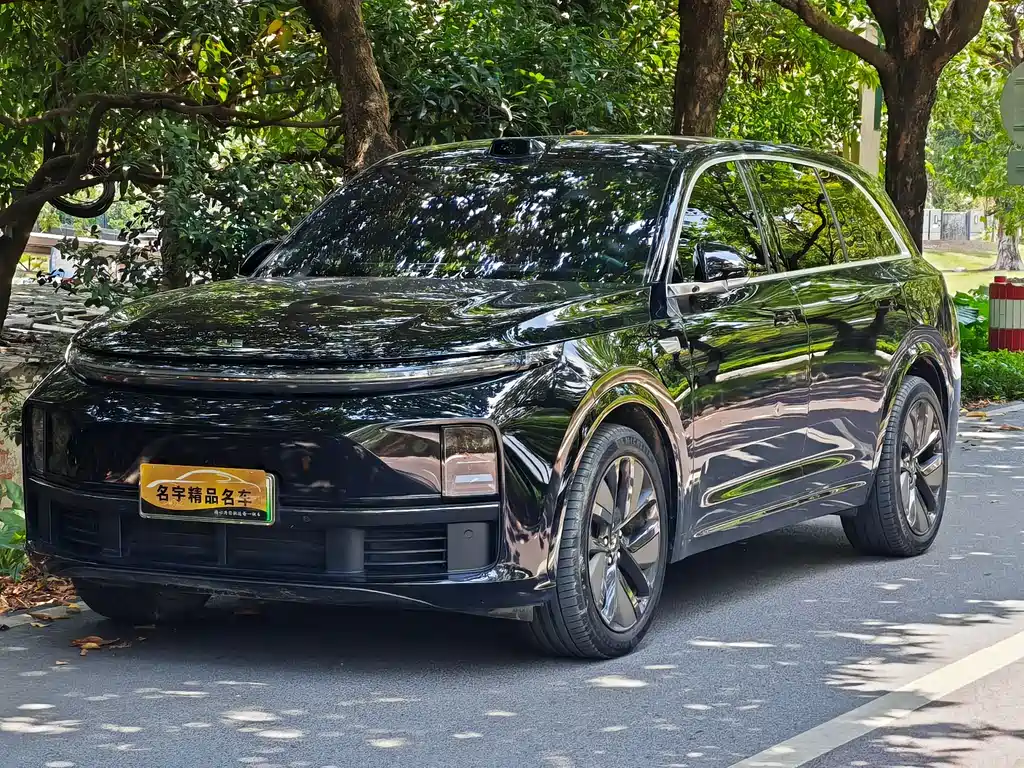 Li Auto Li L7 2025