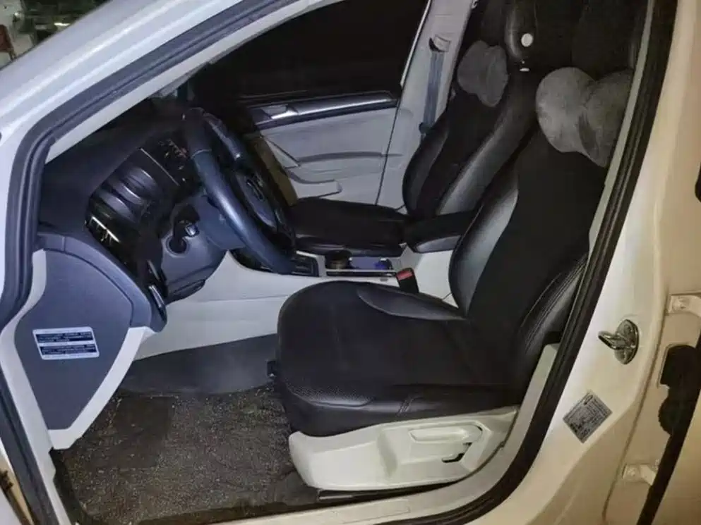 Volkswagen Golf — миниатюра 13