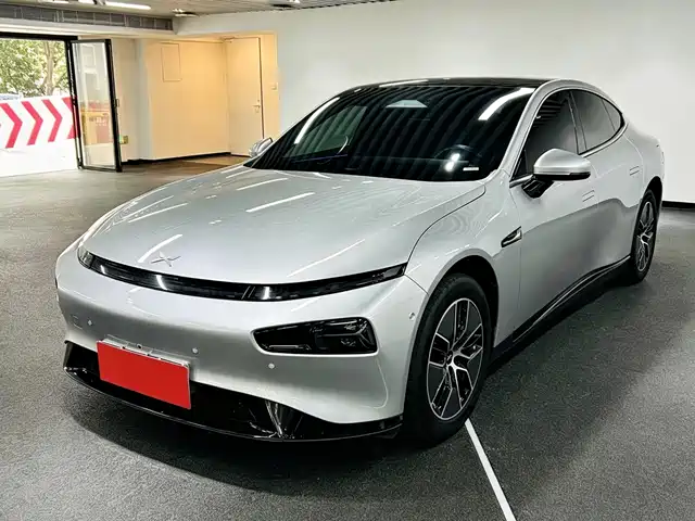 2023 Xpeng P7