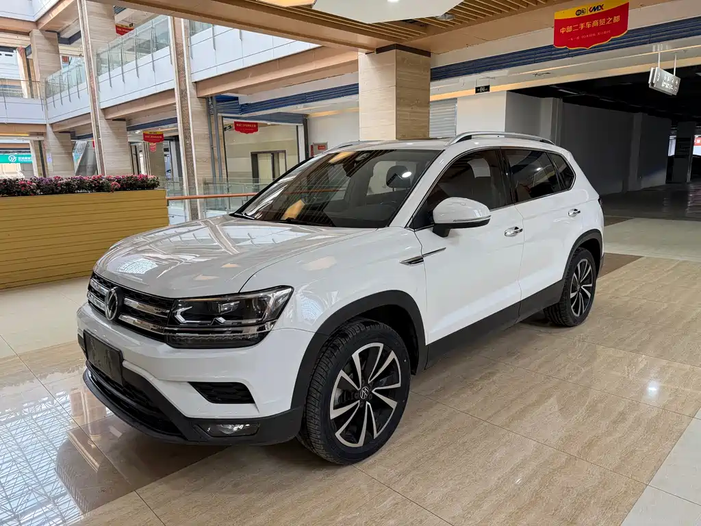 VOLKSWAGEN TUYUE