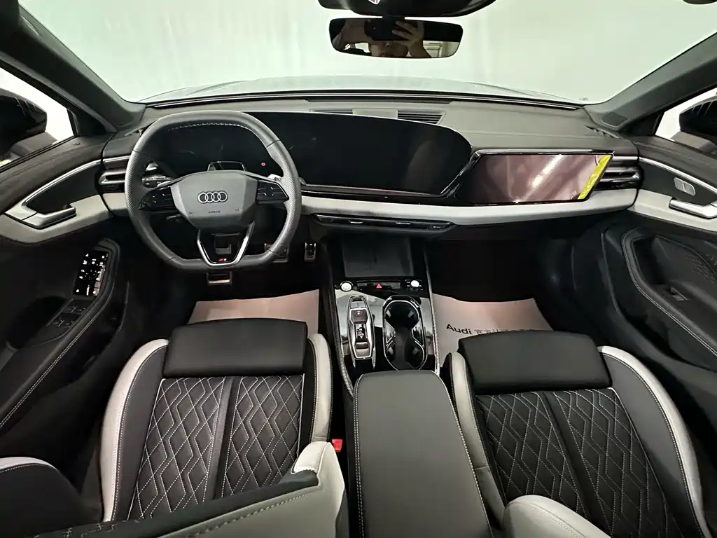 Audi A5L 2026 2.0T Sport Plus