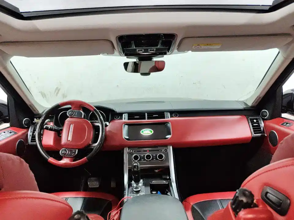 Land Rover Sport — миниатюра 12